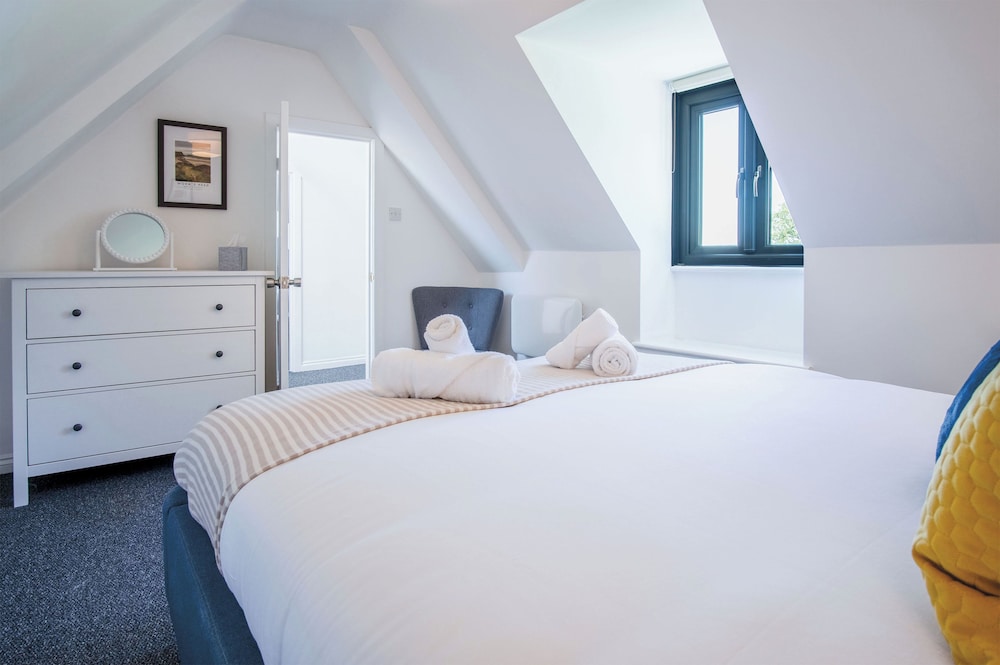 Holm Oak Cottage - 3 Bed - Reynoldston view 5