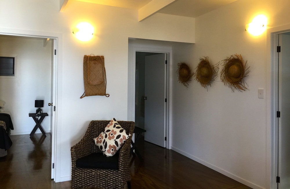 Rarotonga Villas