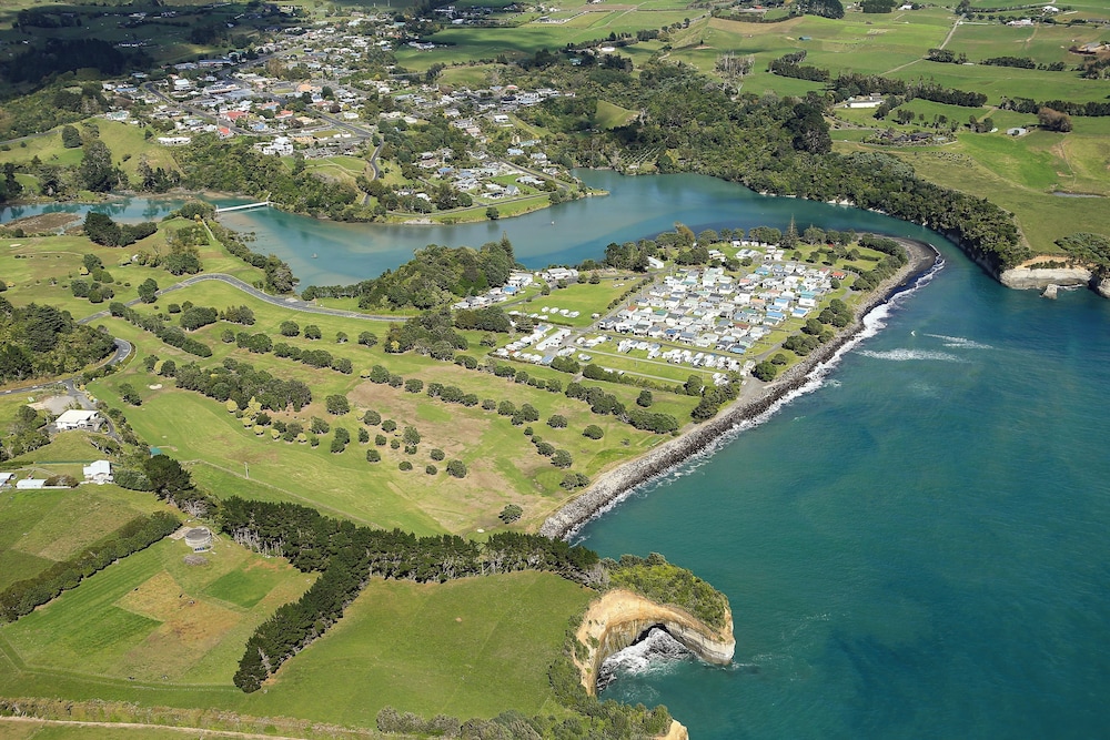 Urenui Beach Camp