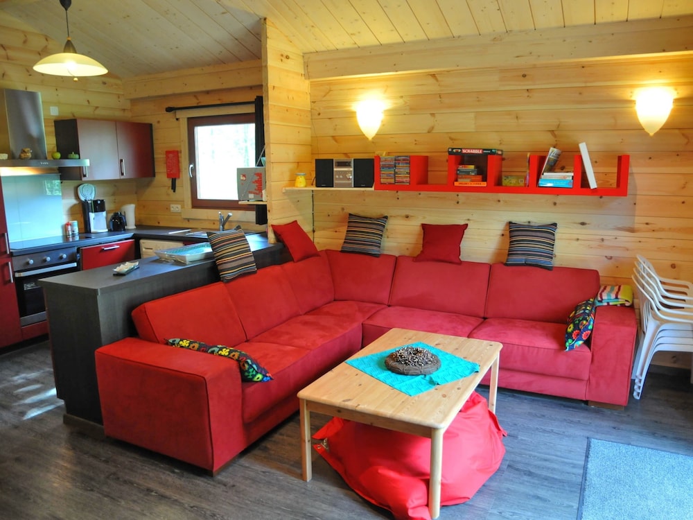 Chalet in Oignies With Wooded Surroundings
