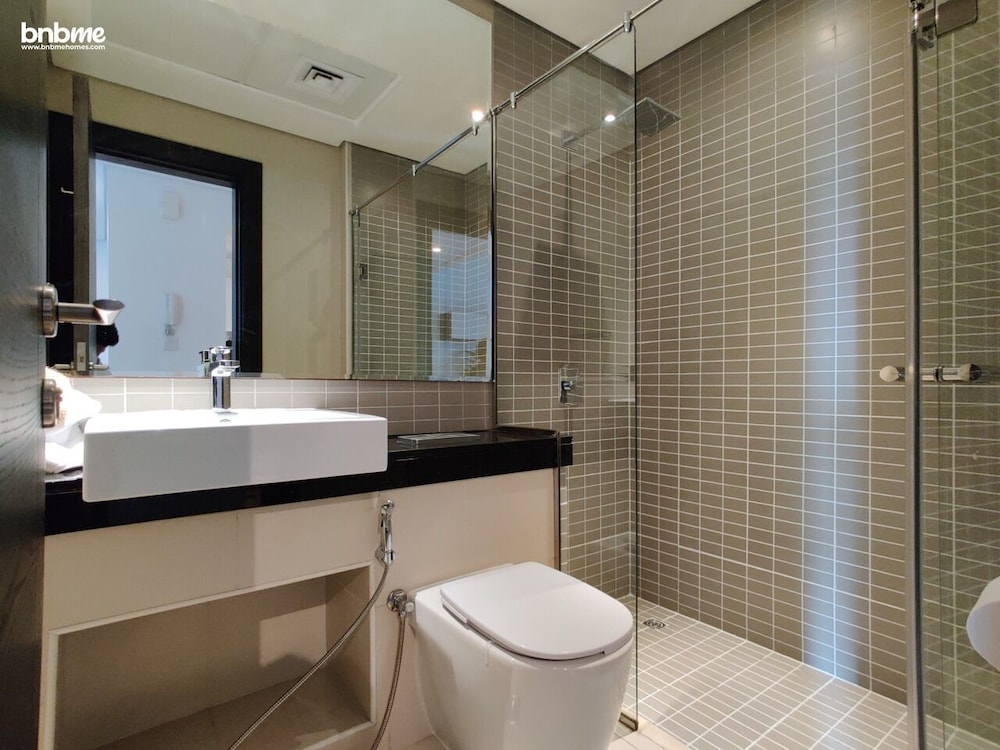 Classic Studio in the of the Marina Bnbmehomes