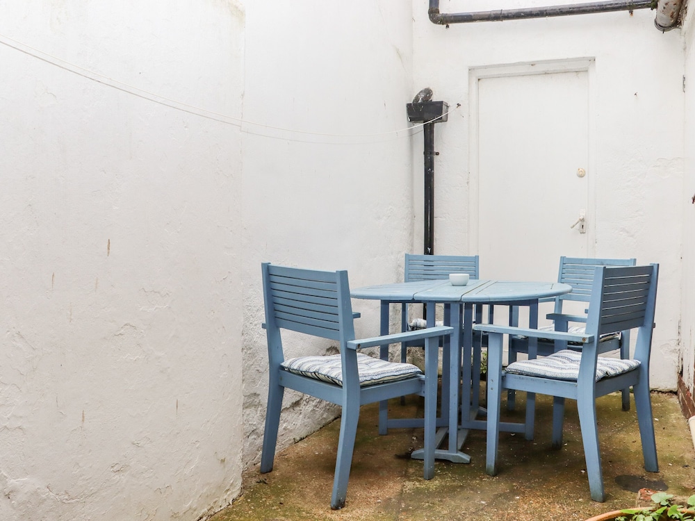 Sea Beach Cottage view 4