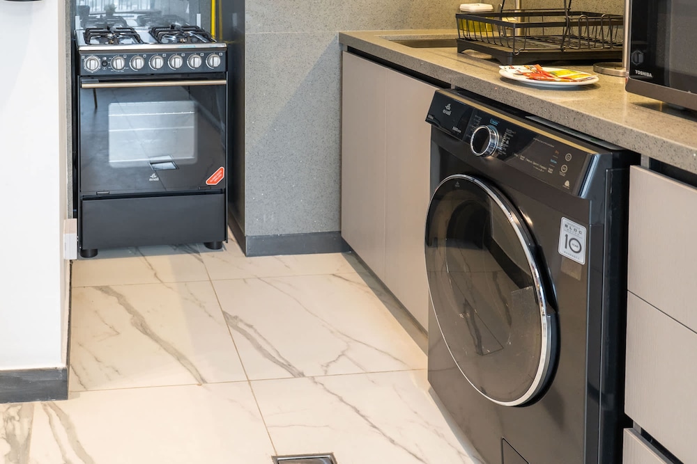 Beautiful 1 Bedroom in MBR Perfect for 4