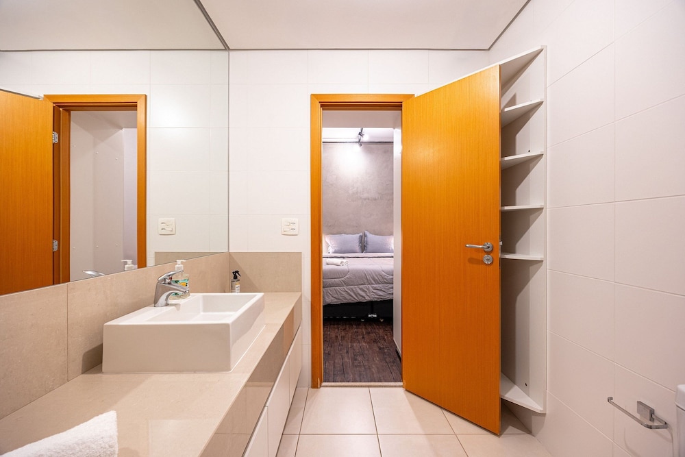 Premium Modern Studio in Alphaville