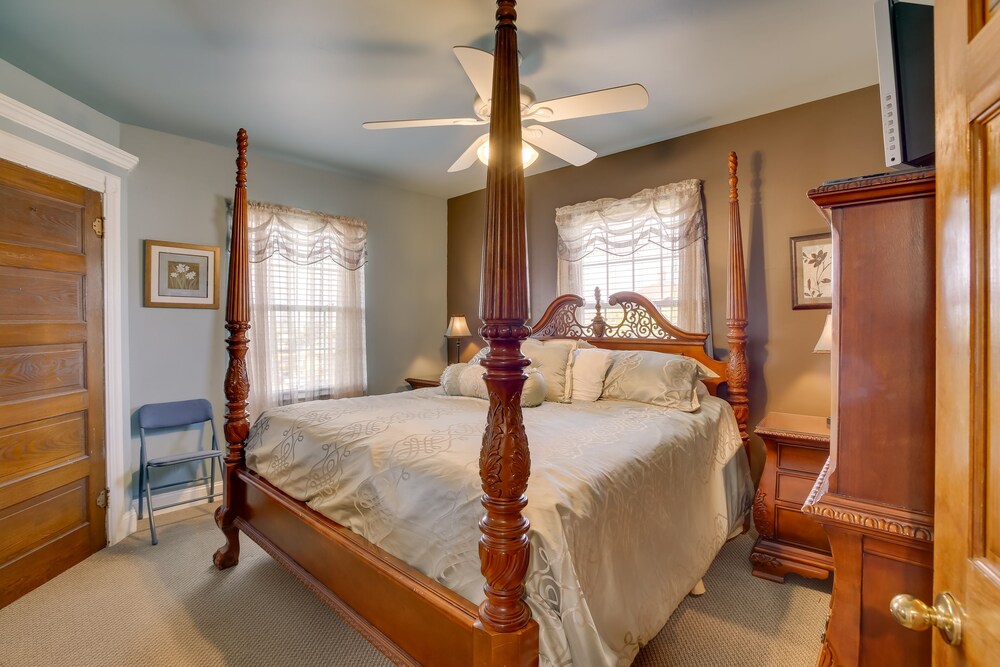 Spacious Jersey Shore Getaway: Walk to Beach! view 3