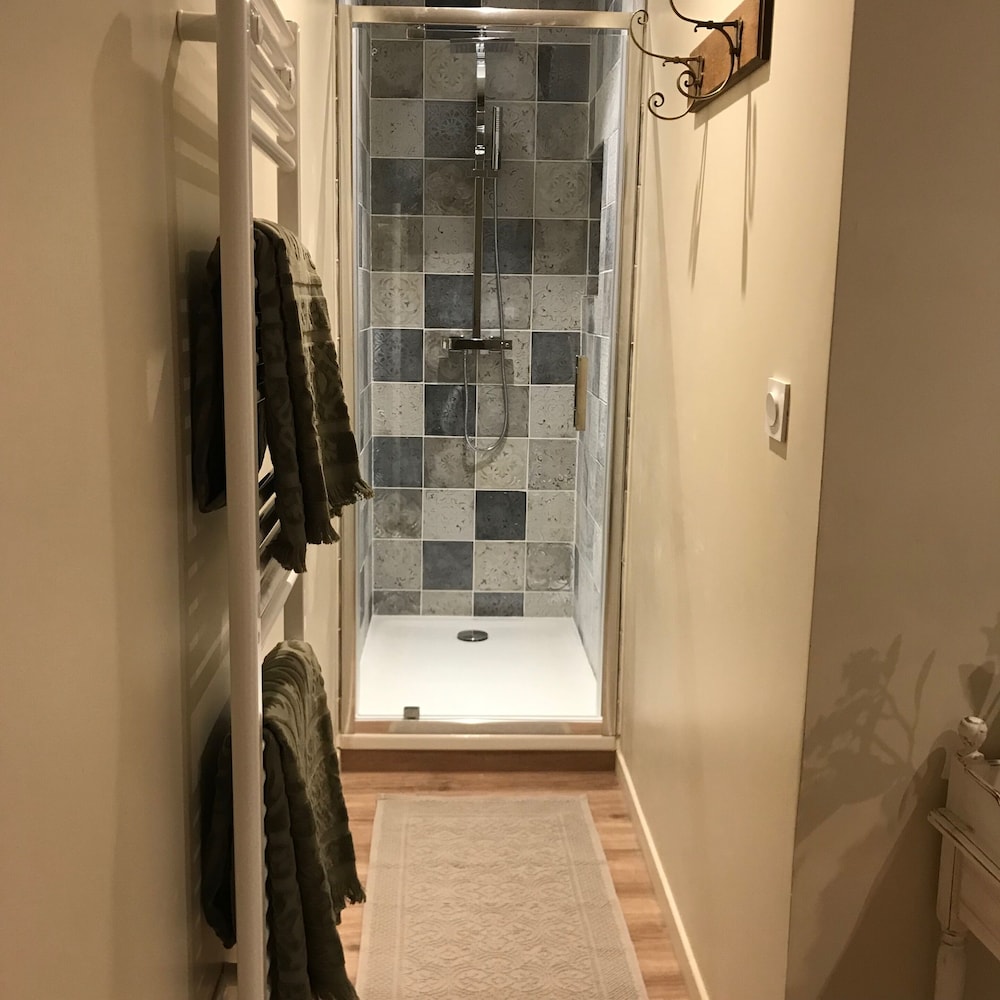 Photo 41