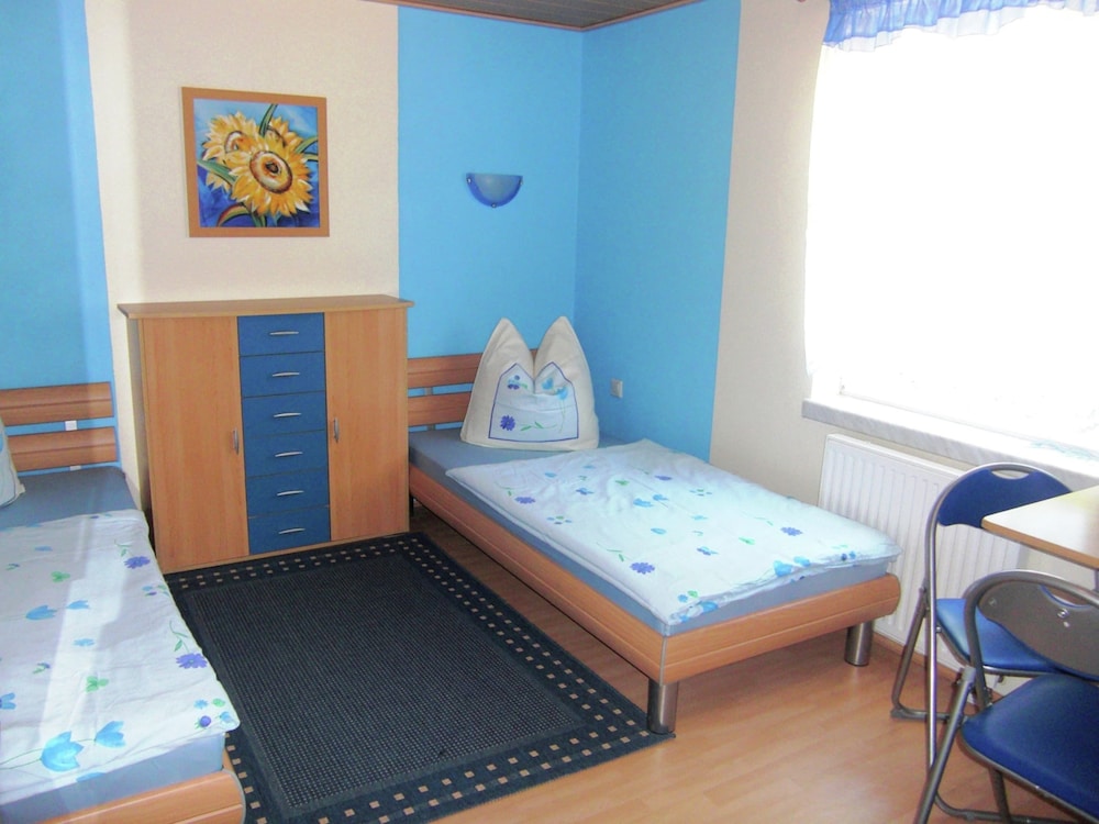 Photo 35