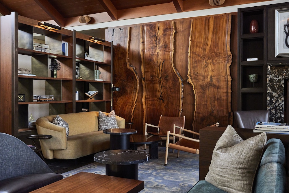 Rosewood Sand Hill 2