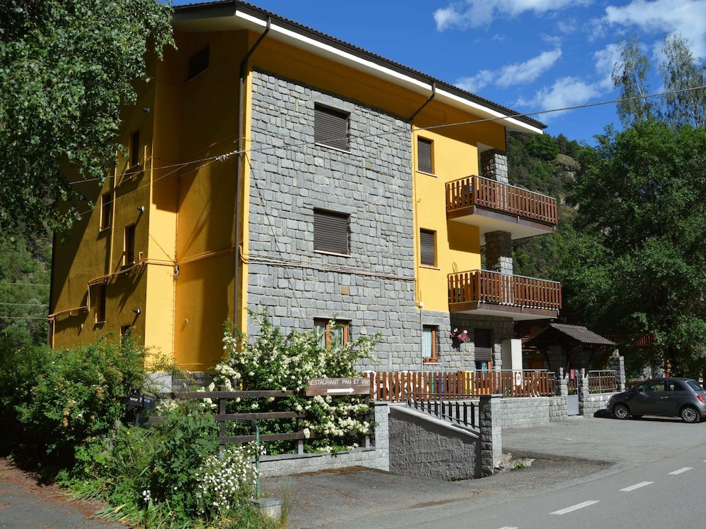 Photo 29