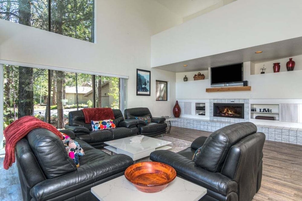 Irish Mountain 4 3 Bedroom Home