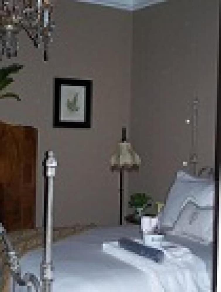Vintage Gardens Bed & Breakfast