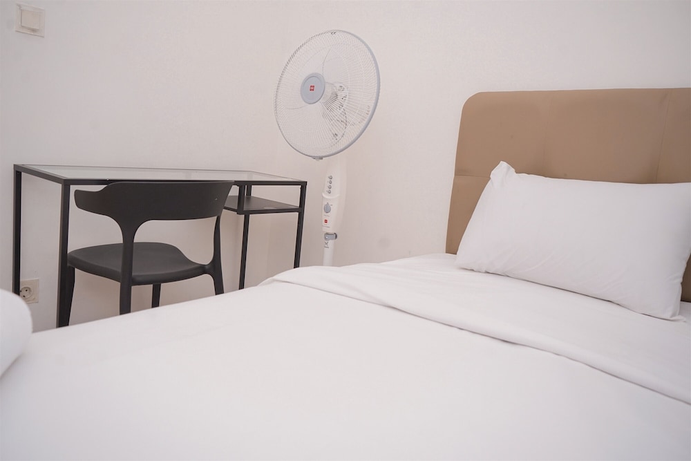 Spacious and Nice 3BR Apartment at M-Town Residence