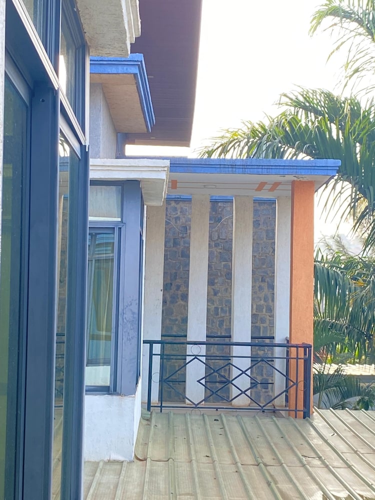 KIGALI QUEENS HOME AND APRTMENTS