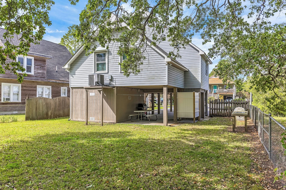 Just Beachy Spartanburg by Carolina Retreats