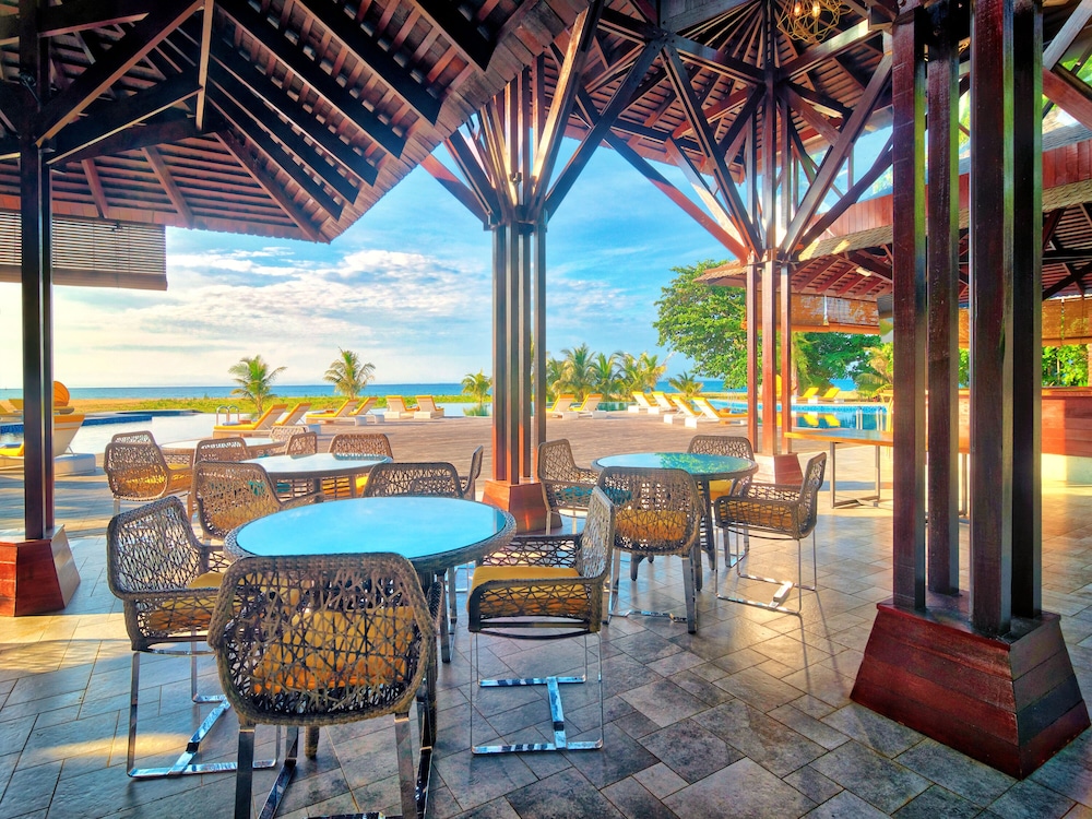 Borneo Eagle Resort