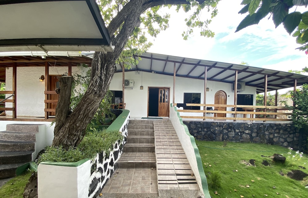 La Peregrina Bed & Breakfast
