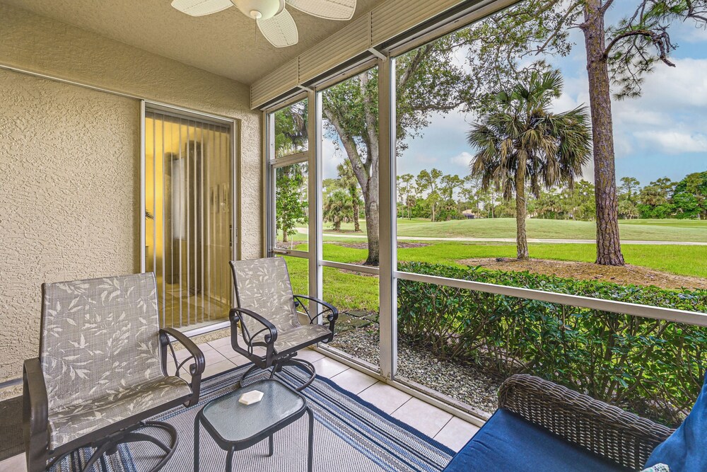 Golf, Swim & Relax! Condo 8 Mi to Dtwn Naples