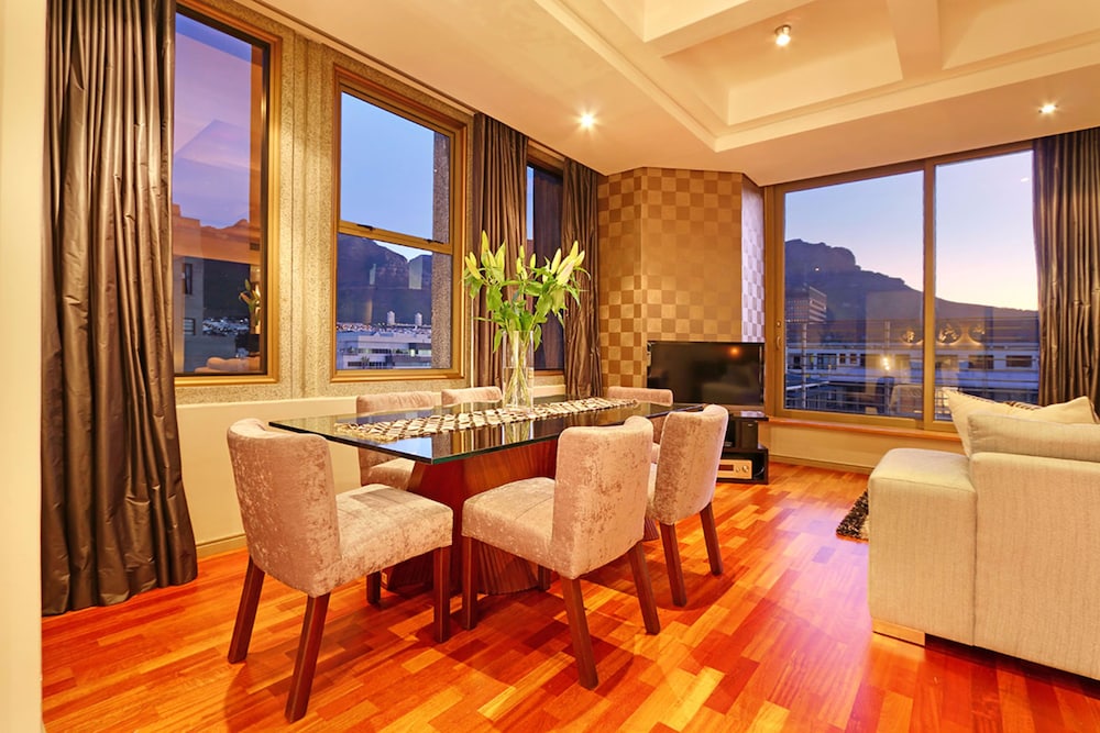 Cape eazi stayz's Cartwright Apartments
