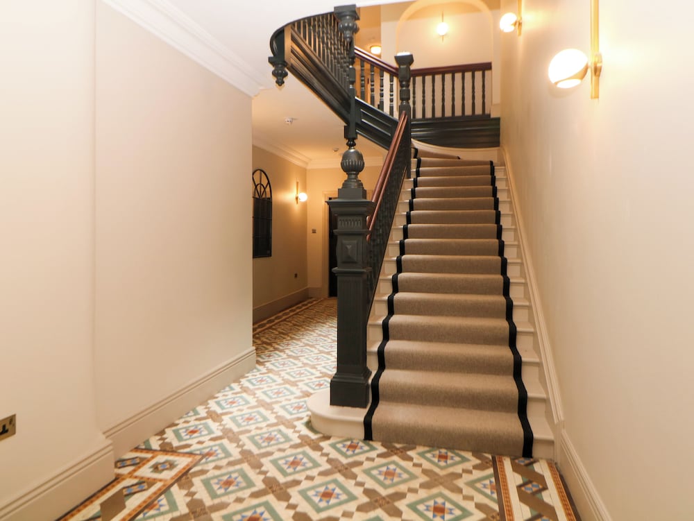 Chatsworth Suite