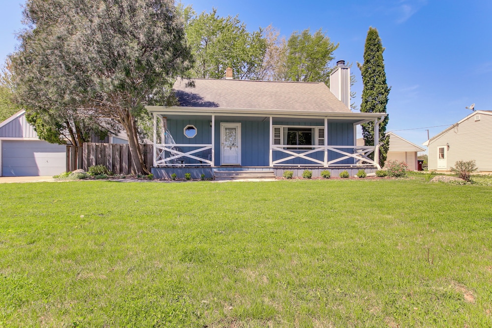 Charming Appleton Getaway ~ 3 Mi to Downtown! view 4