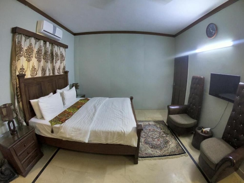 Seaview Guest House view 4