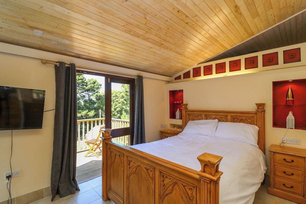Bay Tree Lodge 35