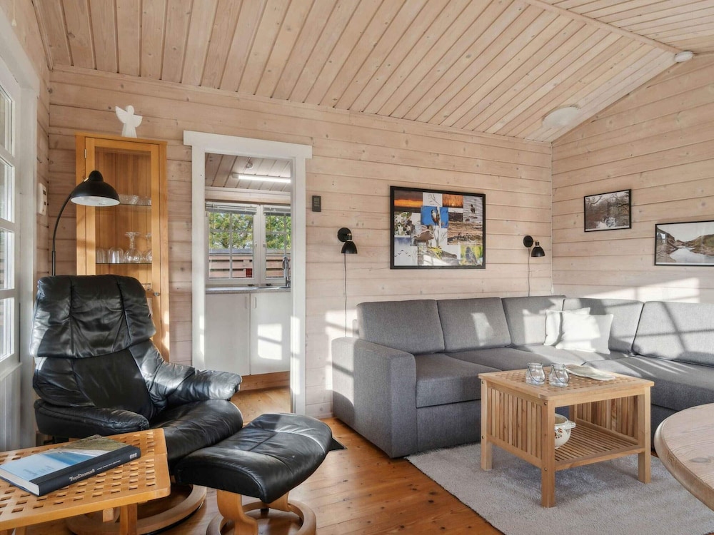 5 Star Holiday Home in Roslev