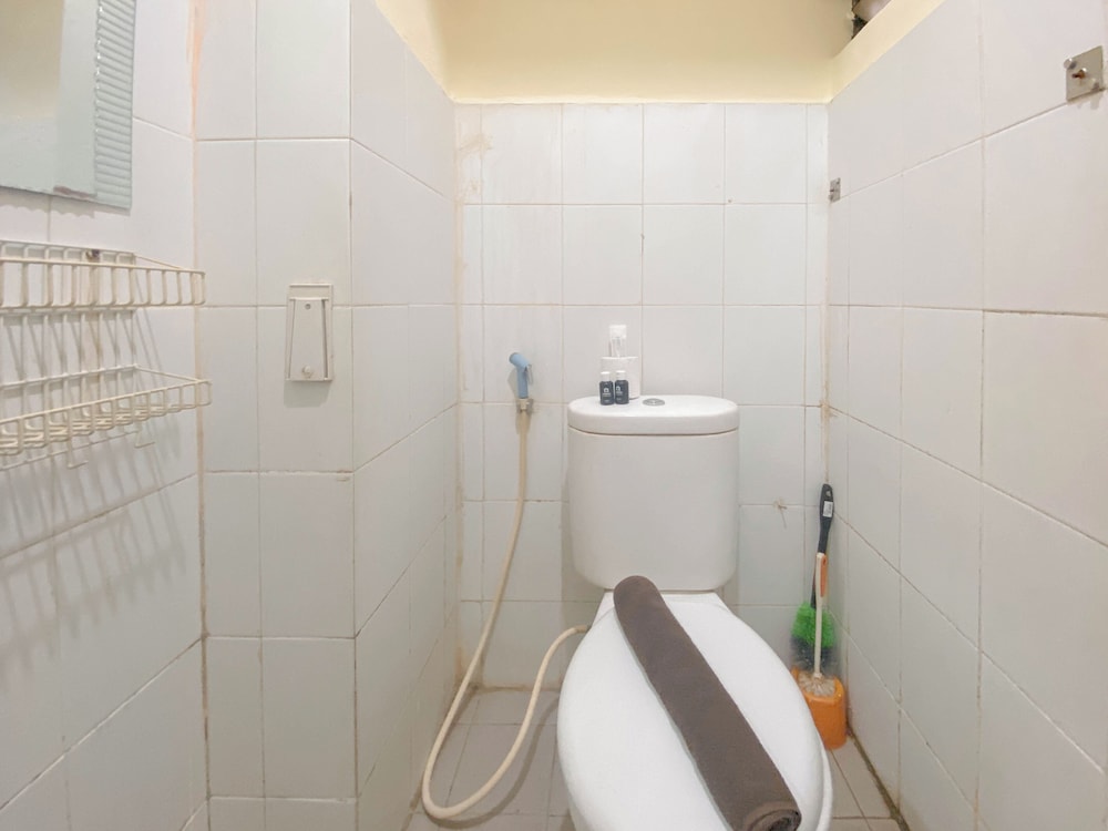 Homey 2Br Apartment Gateway Ahmad Yani Cicadas, Bandung - 11