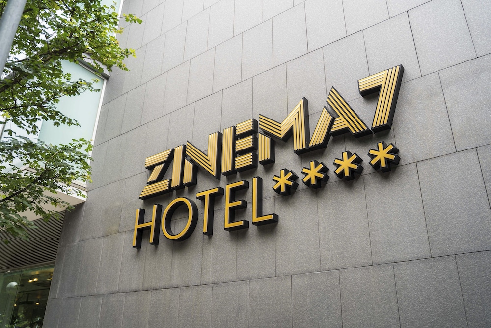 San Sebastian Vacations - Zinema7 - Property Image 32
