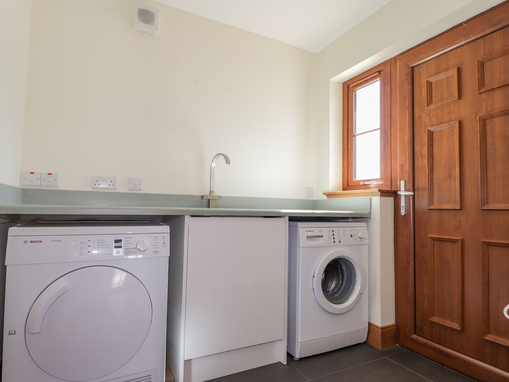 Lossiemouth Bay Cottage