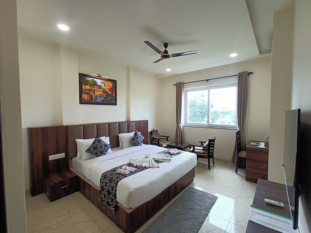Savanna Retreat By Mystical Views