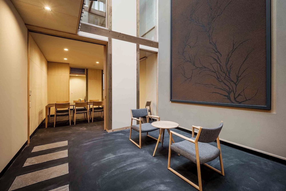 Hanasatomachi Machiya House