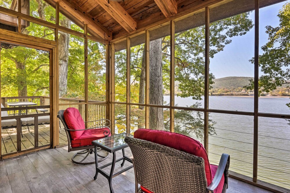 Ideal Chickamauga Lake Home + Dock & Fire Pit view 5