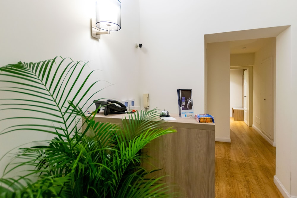 Belmonte 102 Exclusive Suite photo 4