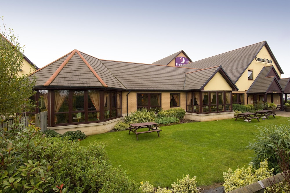 Premier Inn Rugby North - M6 Jct1 3