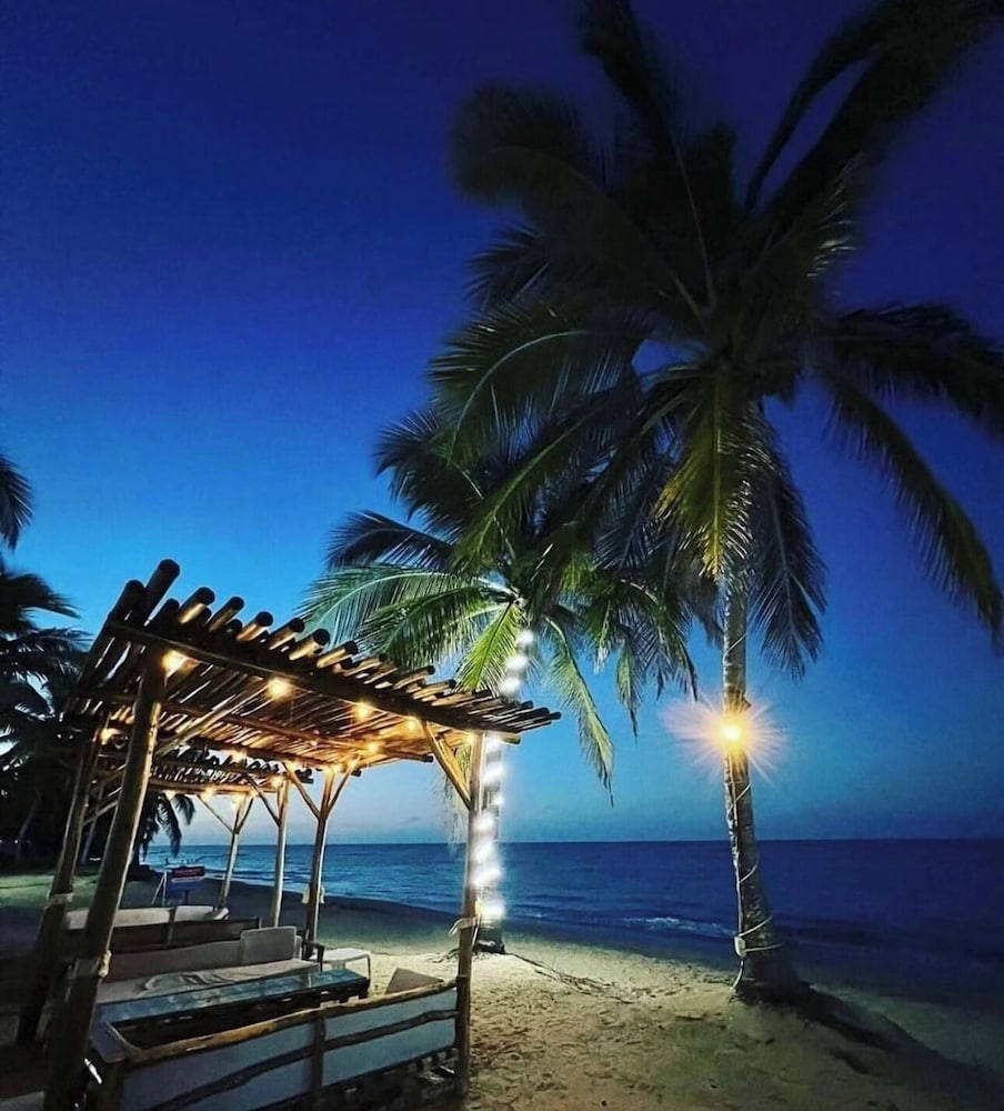 Playa Palmera Beach Front Apartments