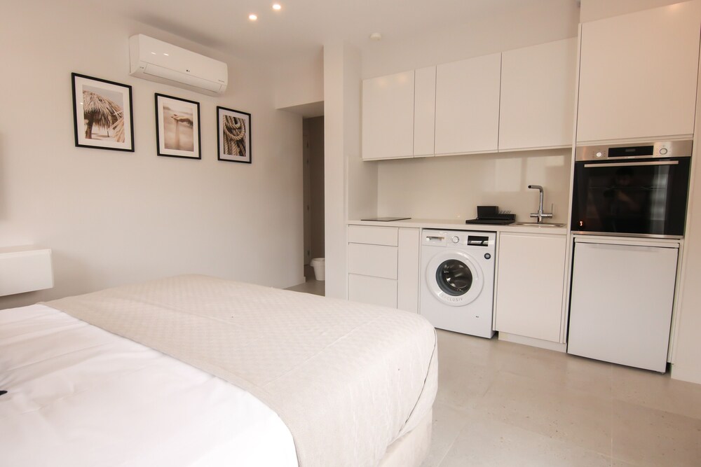 Limassol Vacations - Phaedrus Living: Limassol Seaside Residences 05 - Property Image 6