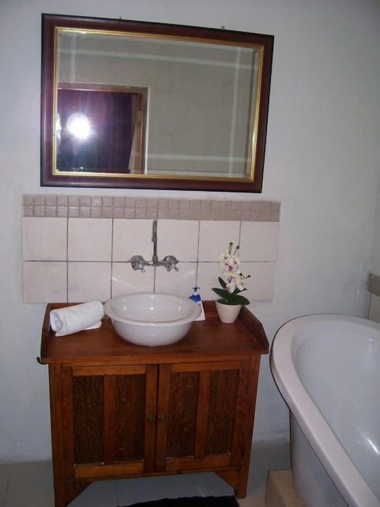 Nomndeni de la Changuion