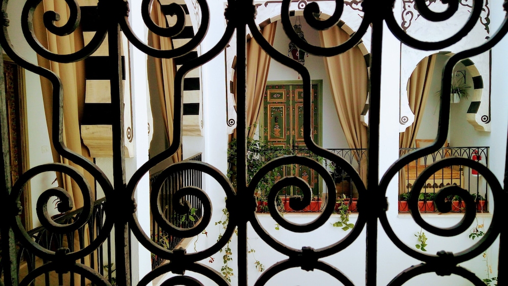 El Patio Courtyard House