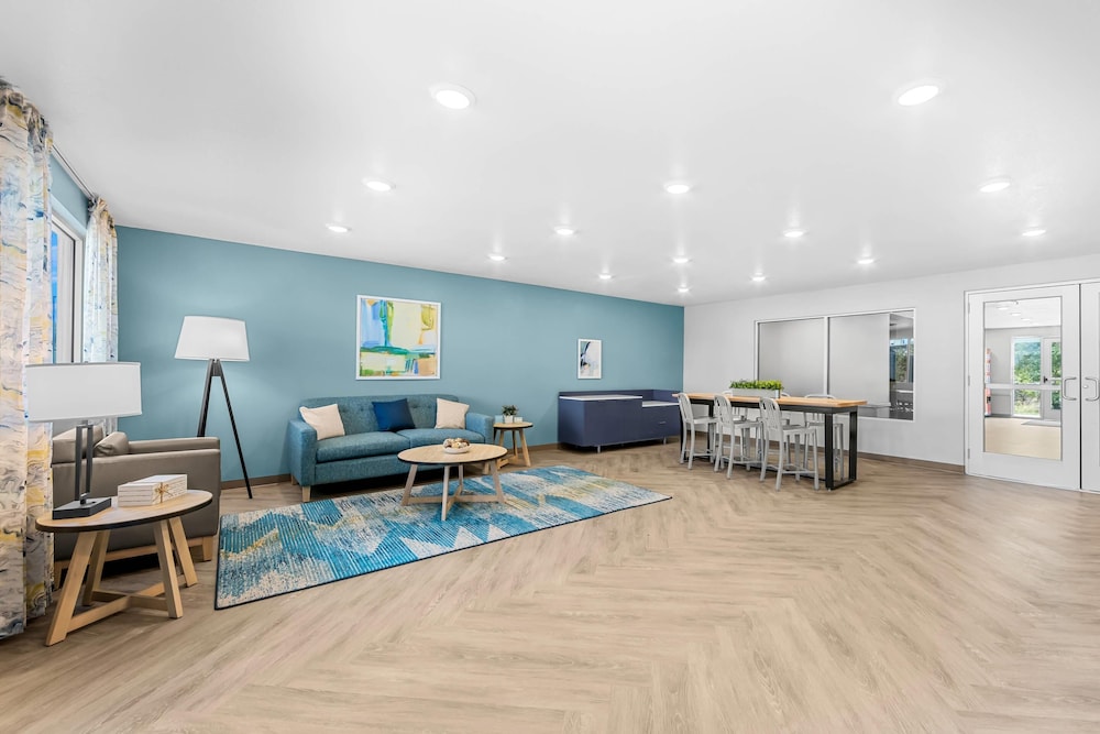 WoodSpring Suites Oak Ridge Knoxville