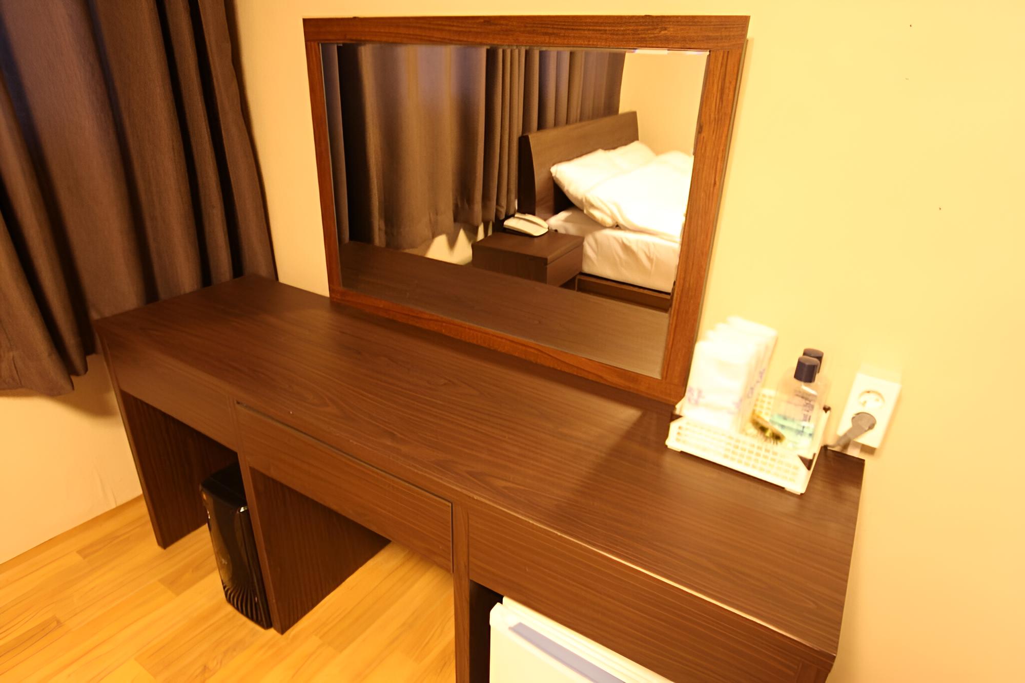 Jeju Jam Hotel view 2
