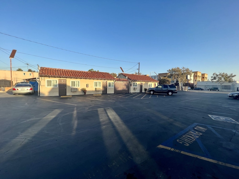 Super Inn view 5