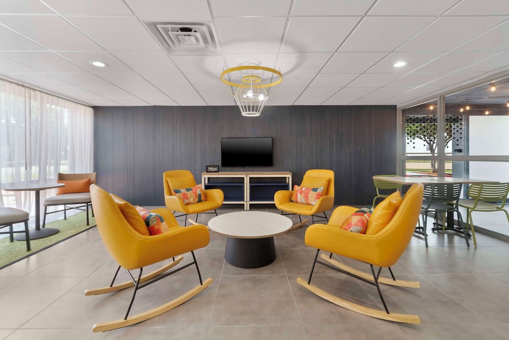 Spark By Hilton Grand Prairie