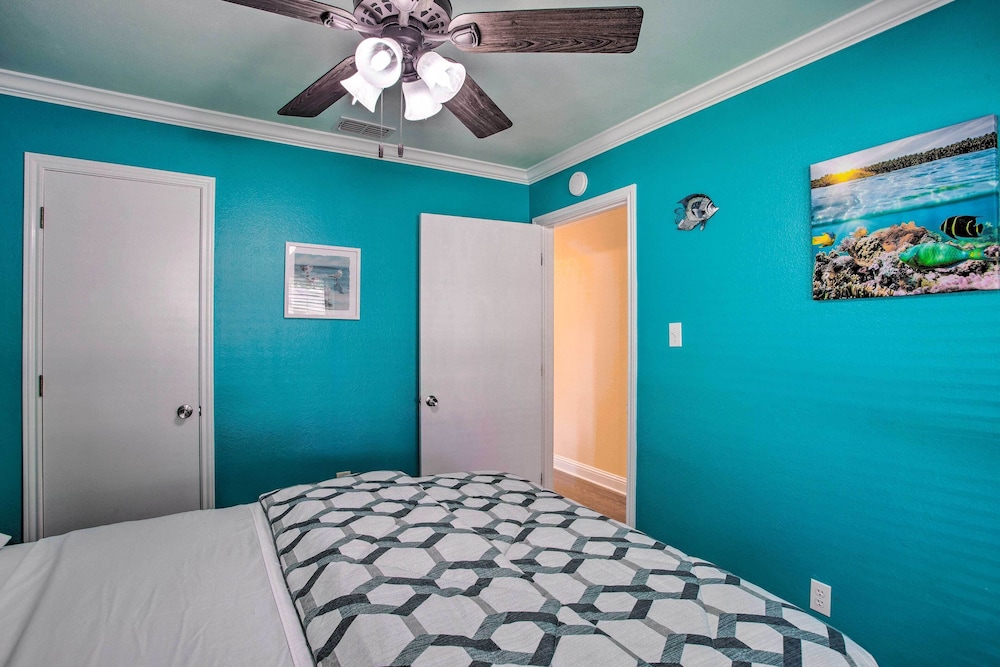 Peaceful Waxahachie Home w/ Private Backyard! view 5