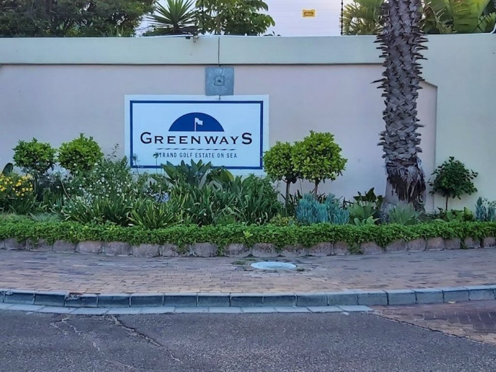 Golfbeach Luxury Self Catering Apartment
