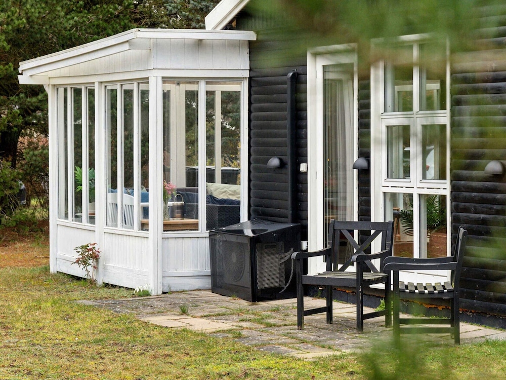 5 Star Holiday Home in Gedser