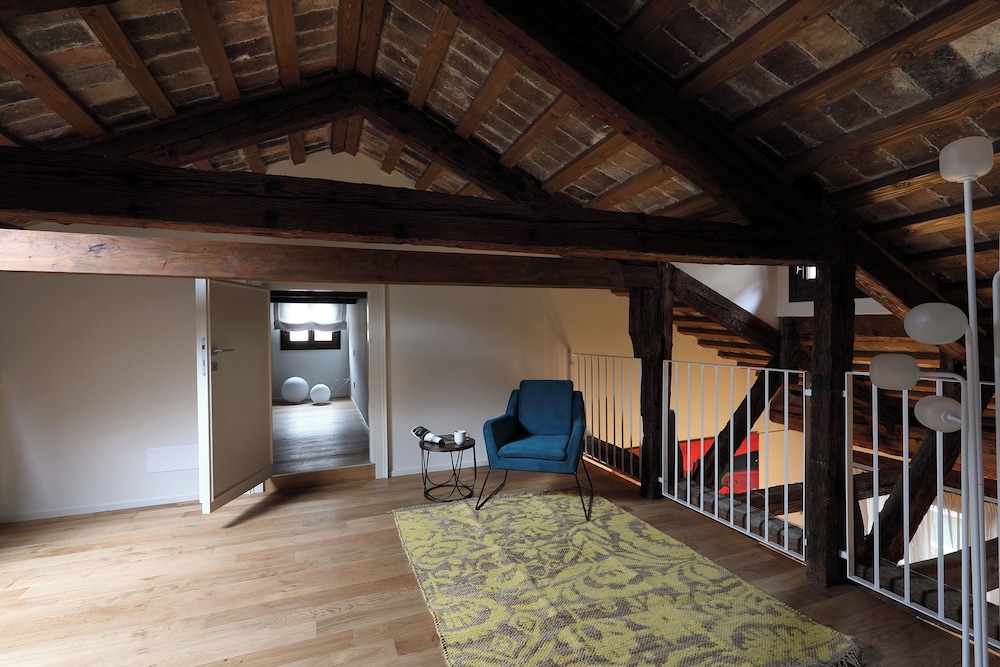 Palazzo Venere Apartments