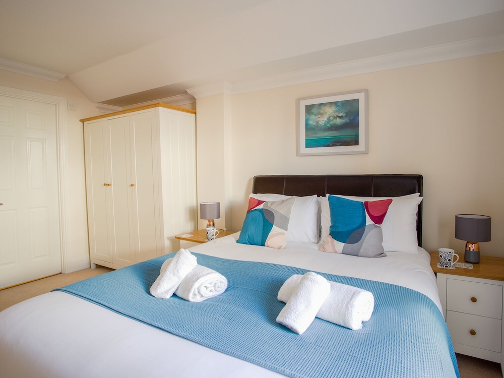 Harbourside Penthouse view 2