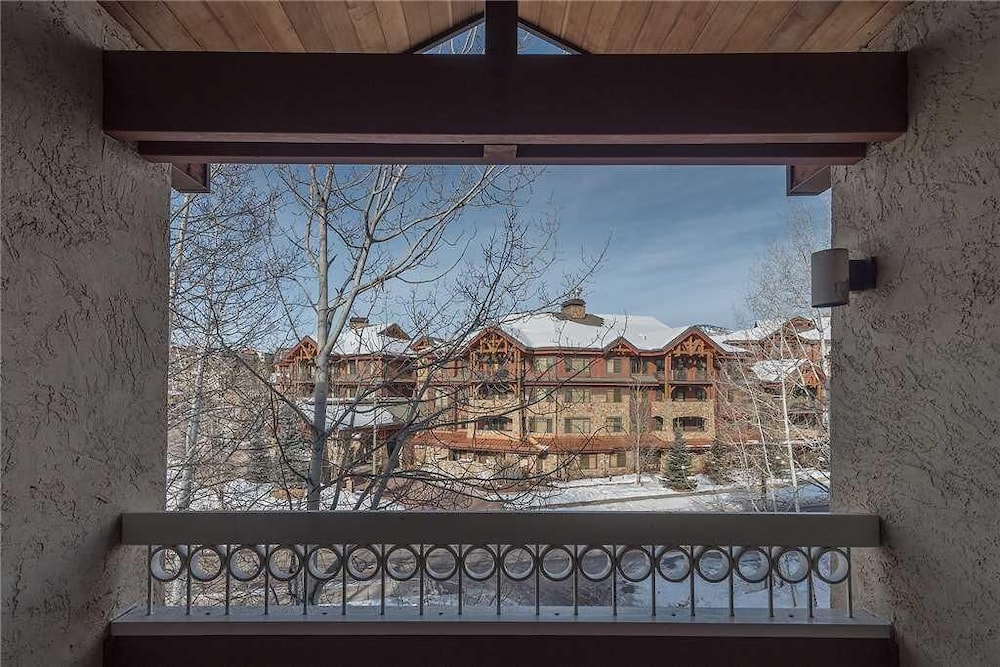 1303 Trappeur's Lodge, Trappeur's Crossing Apartment 2