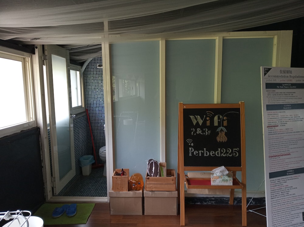 perBed Hostel